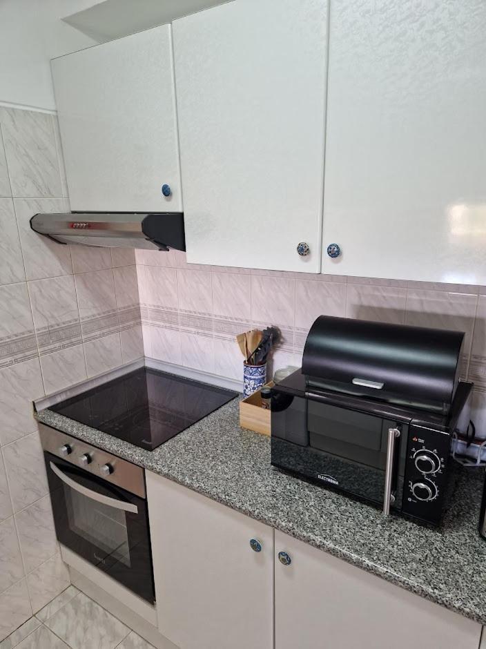 Apartamento T2 Palmeira Gale-Praia Da Gale Guia  Eksteriør billede