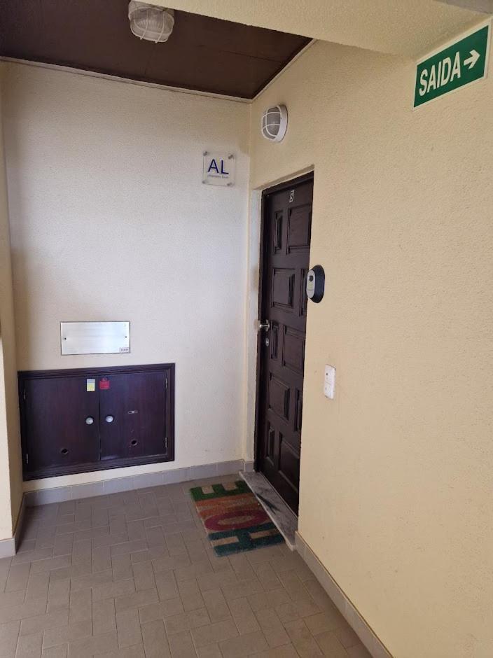 Apartamento T2 Palmeira Gale-Praia Da Gale Guia  Eksteriør billede