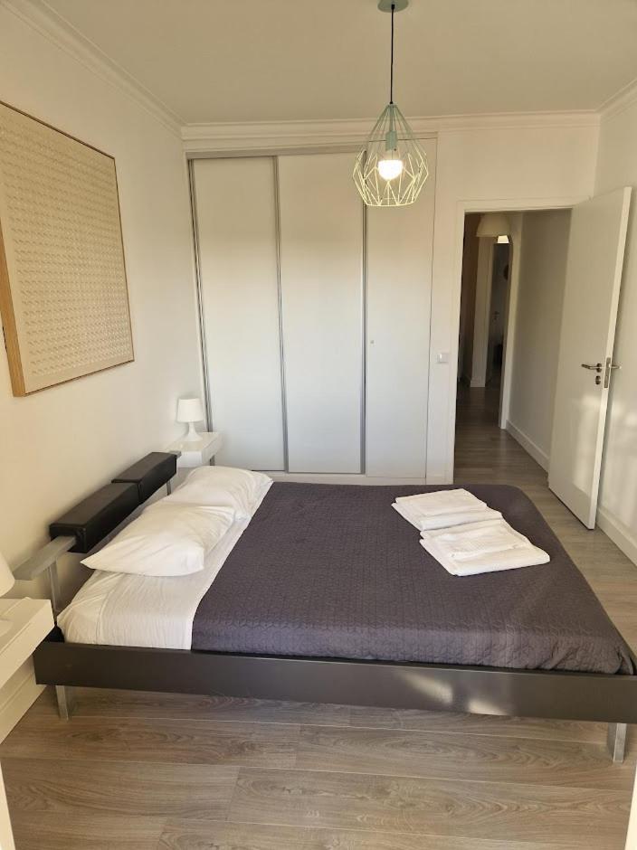 Apartamento T2 Palmeira Gale-Praia Da Gale Guia  Eksteriør billede